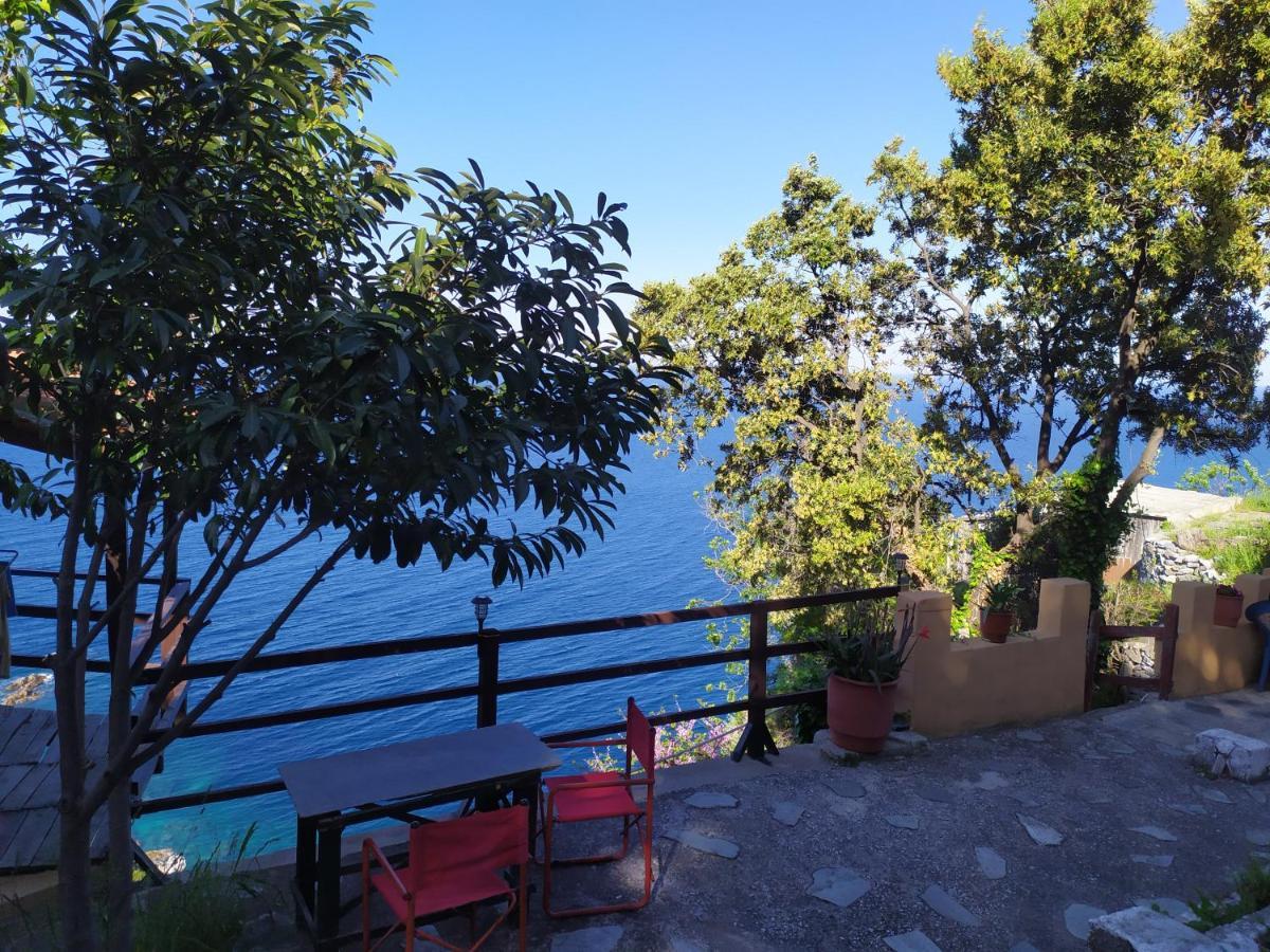 Triple Studio Room With The Most Beatifull View In Mylopotamos Цагарада Экстерьер фото
